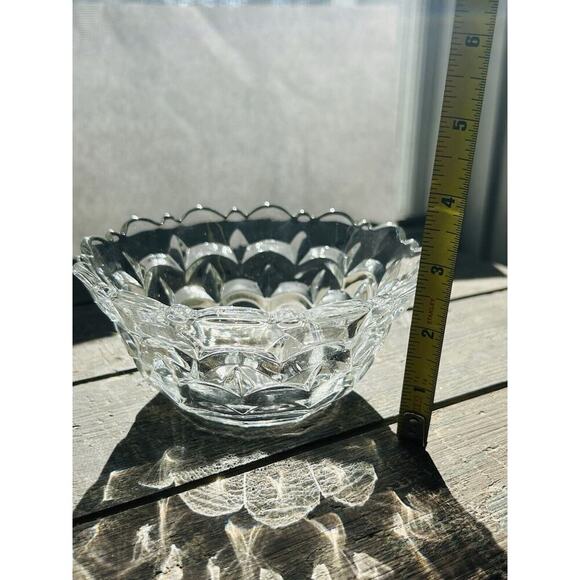 Vintage Heisey 6 1/4” Nappy Bowl Impressed Diamond H Scallops Clear Glass Dish - Picture 11 of 14